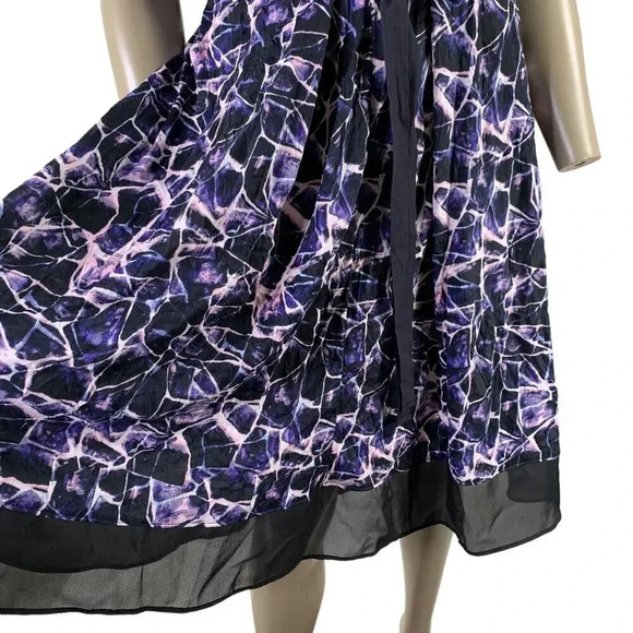 Simply Vera Wang Short Sleeve Tie Waist Shirt Dress Size L Purple Abstract - Picture 6 of 16